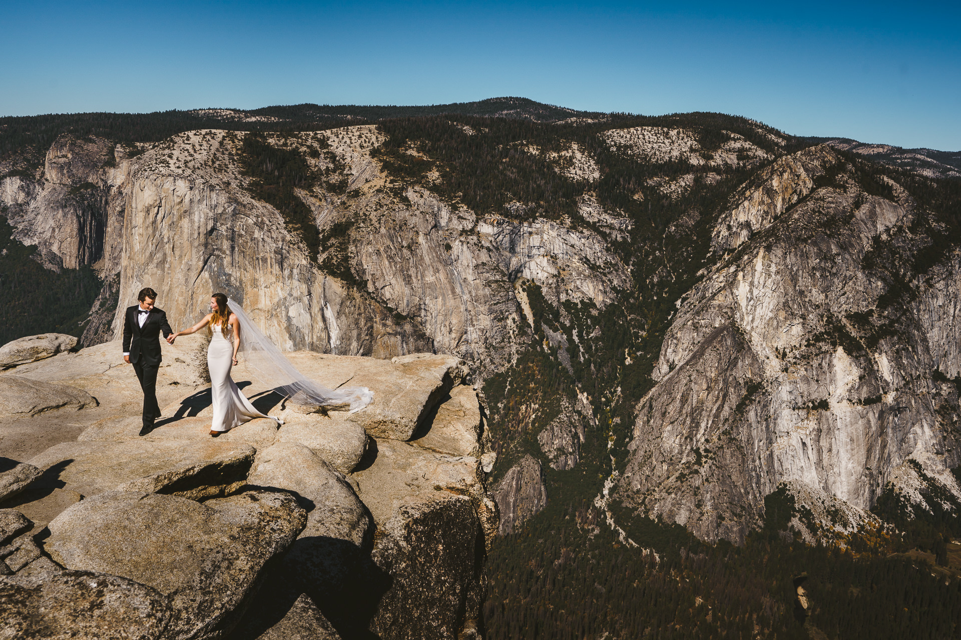 Elopement Wedding in Yosemite National Park